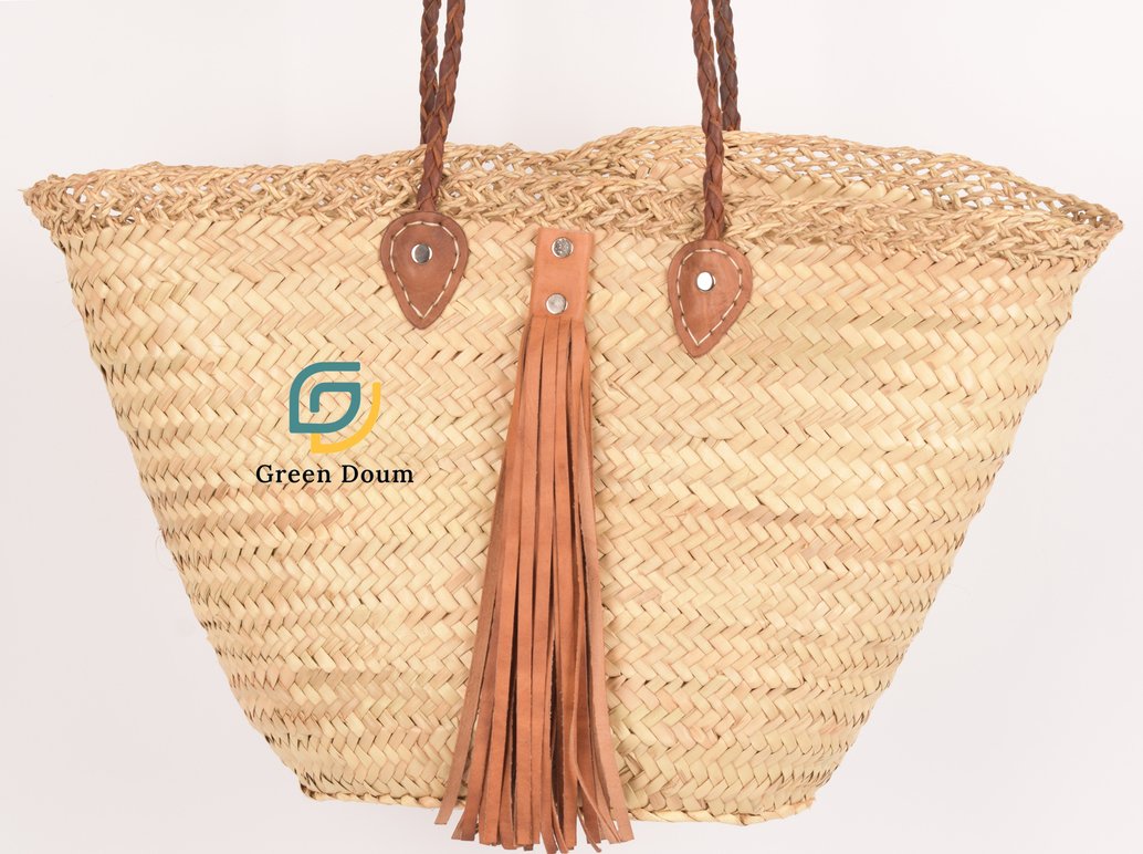 Panier en paille, anse en cuir tressé et franges - Green Doum - photo 4