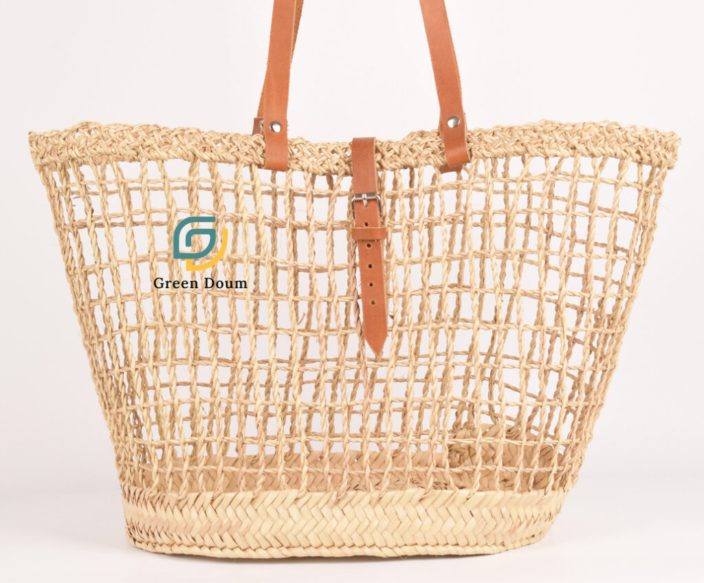 Sac carré en paille ajouré par Green Doum, photo 3