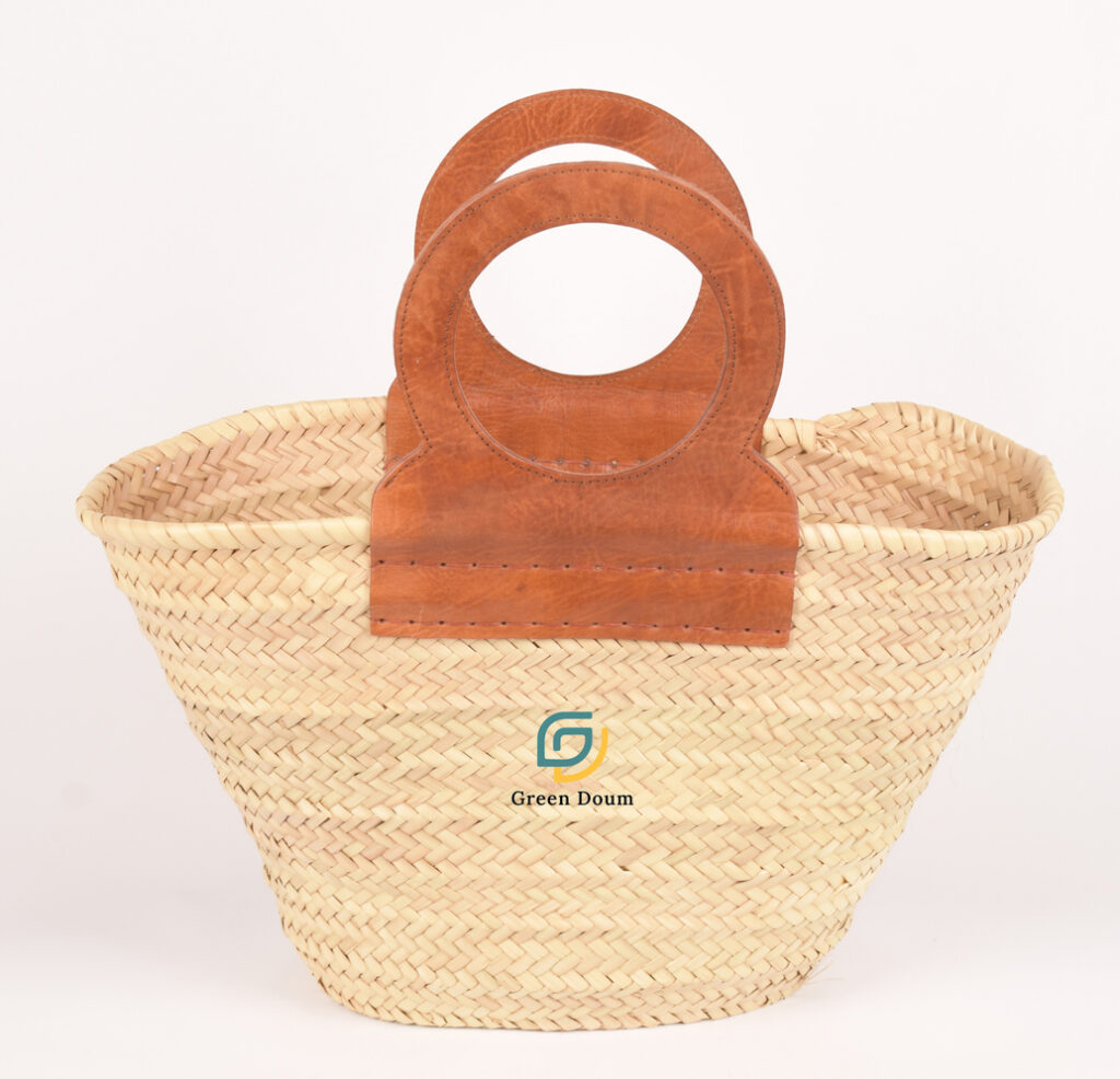 Panier en paille simple par Green Doum, photo 2