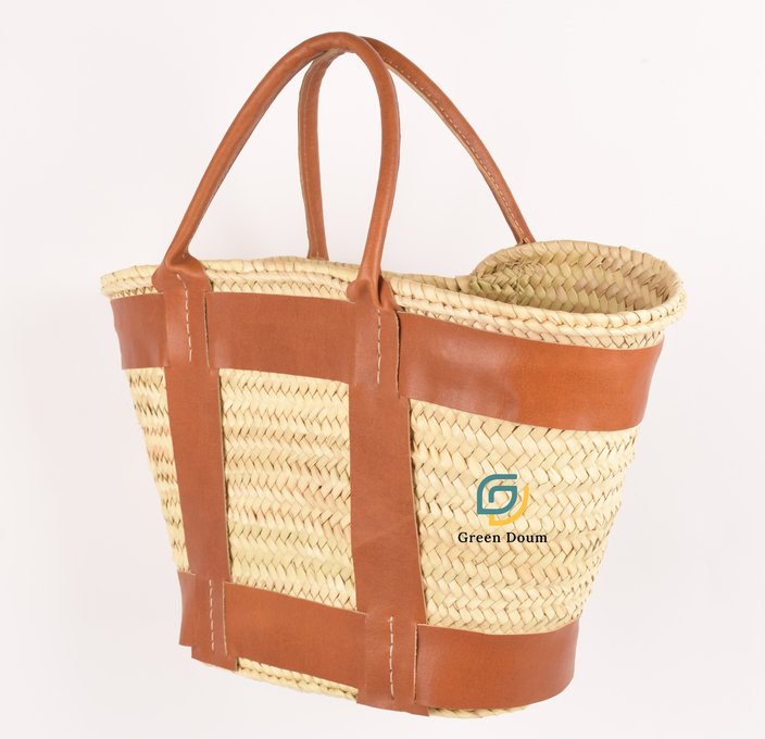 Sac cabas en paille avec bandes en cuir par Green Doum, photo 6