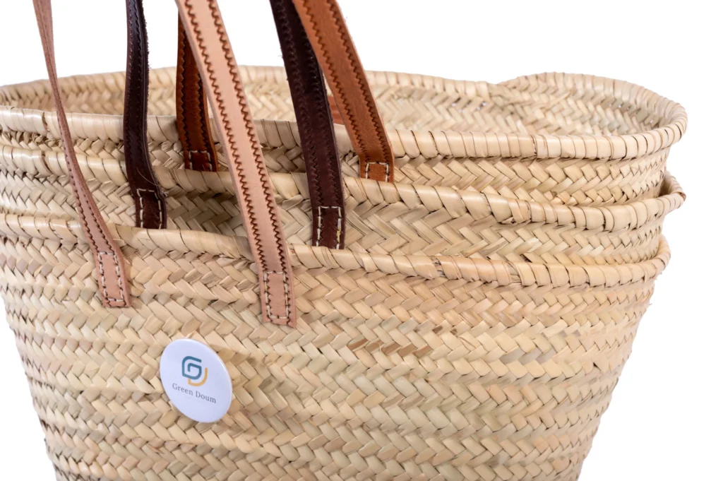 Panier de plage en paille par Green Doum, photo 2