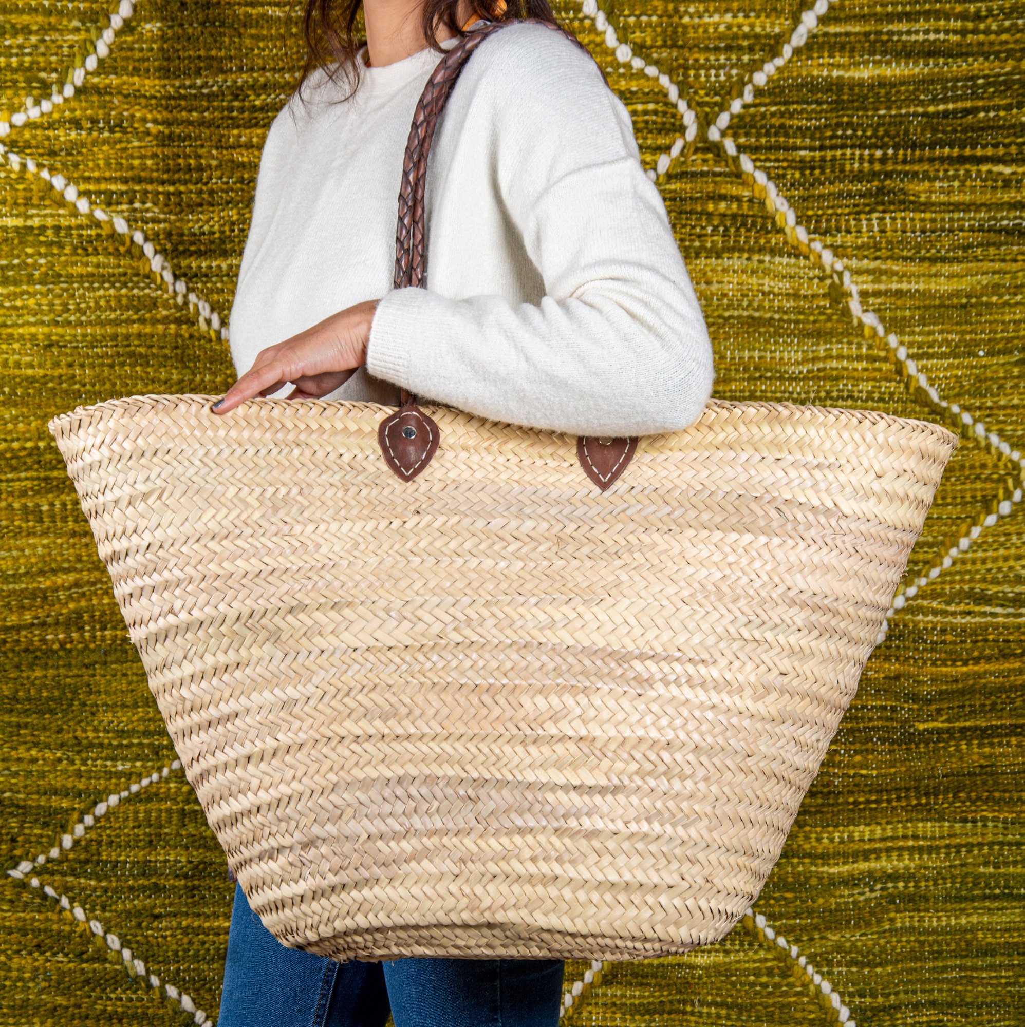 Panier extra large en paille avec anse tressée par Green Doum, photo 4