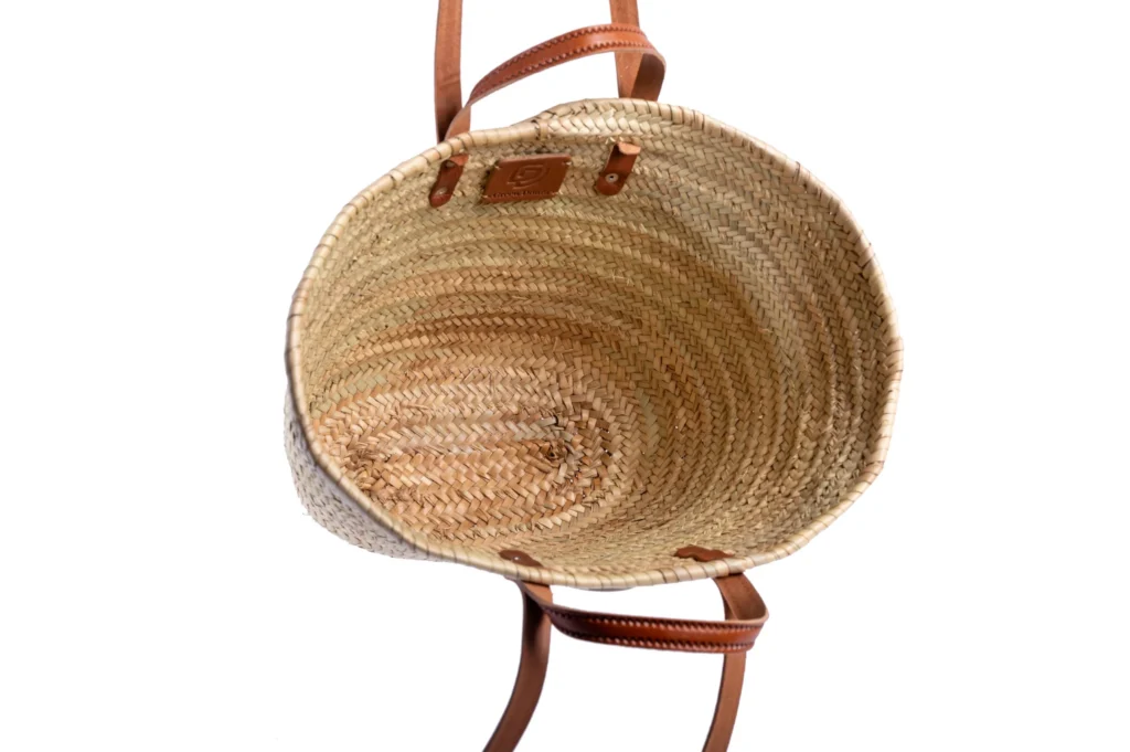 Wicker basket with leather handles by Green Doum, photo 4