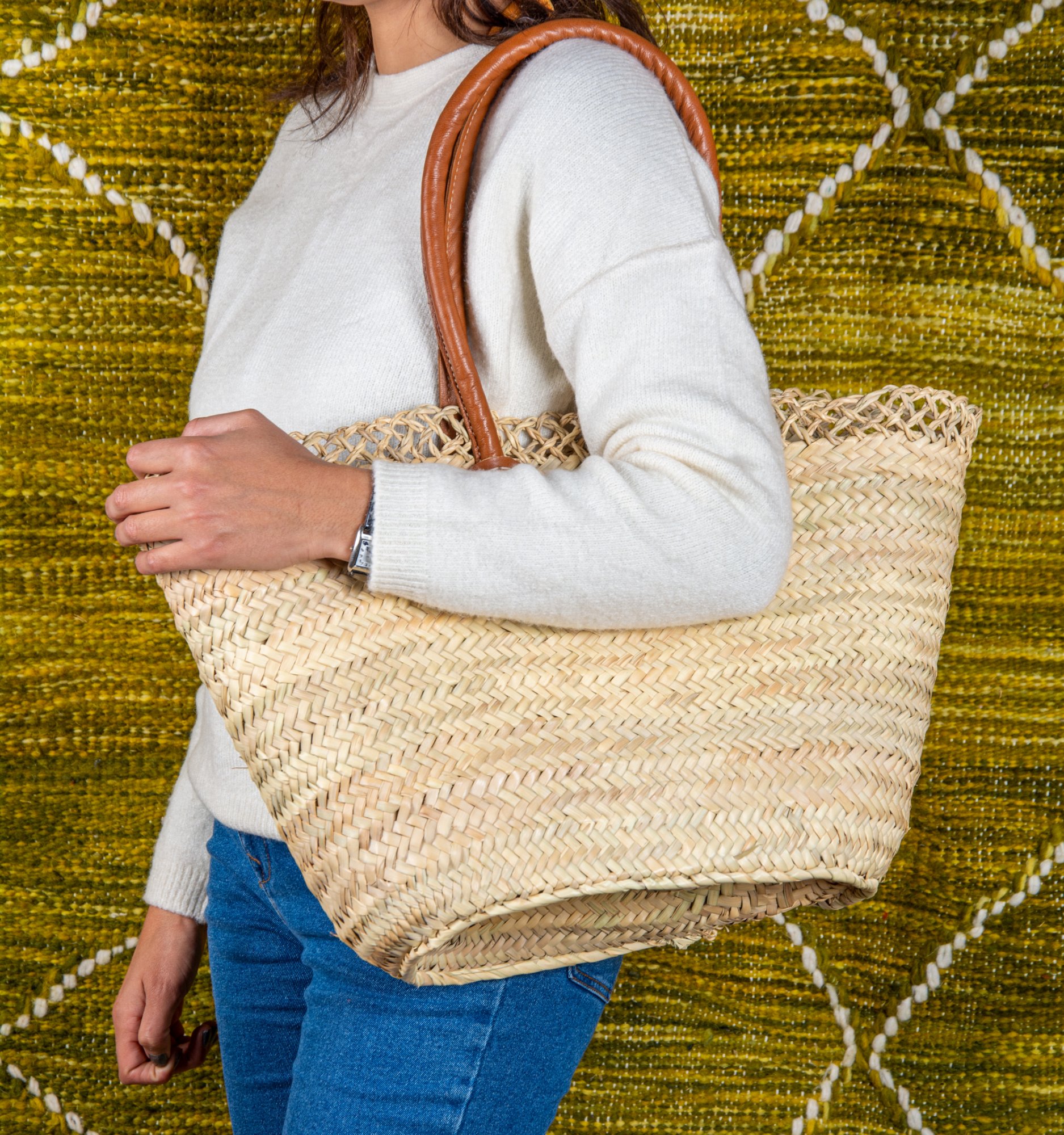 Panier épaule en paille à bord ajouré et anses en cuir – Image 4