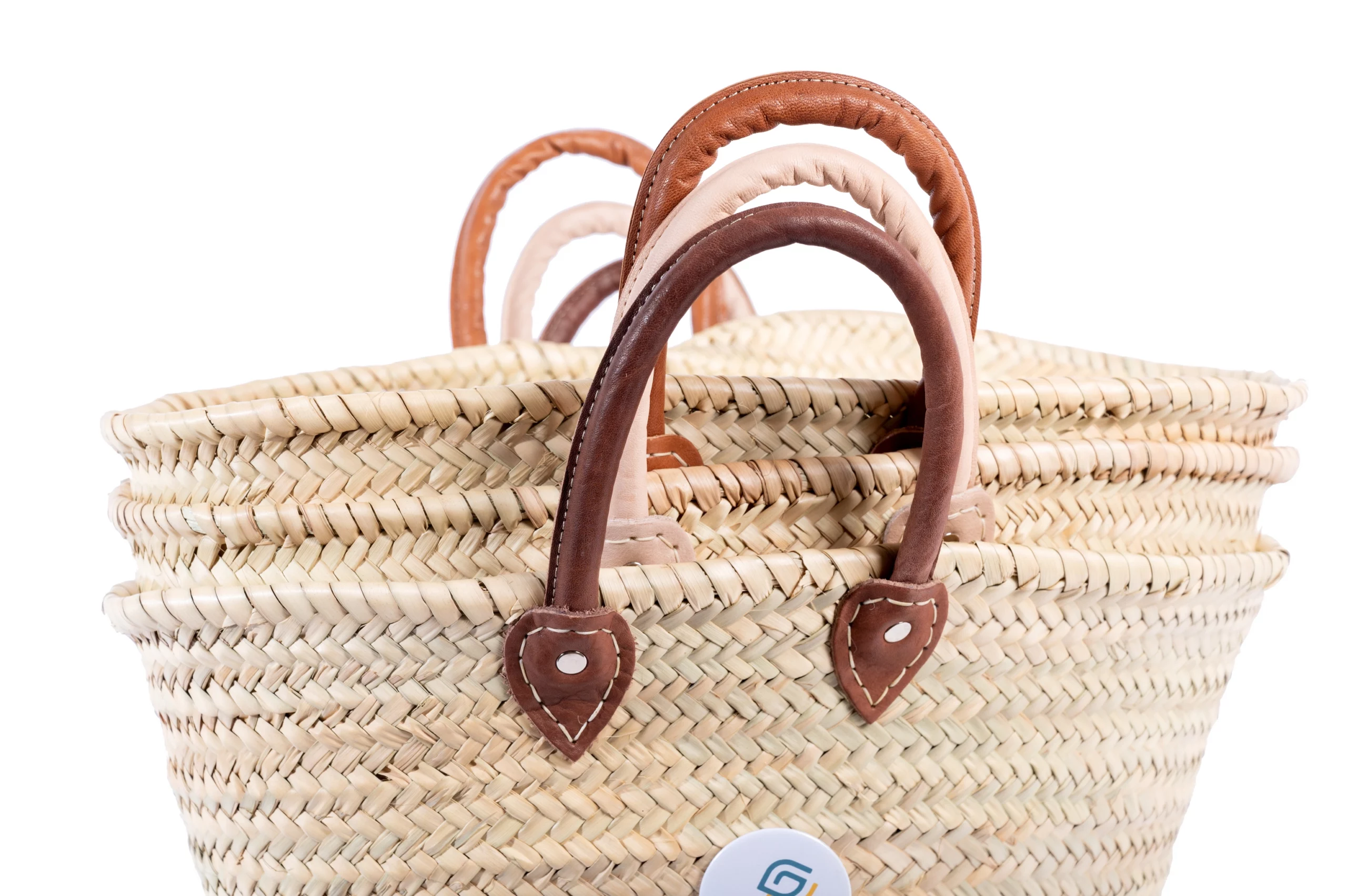 Panier en paille avec anses courtes en cuir par Green Doum, photo 4