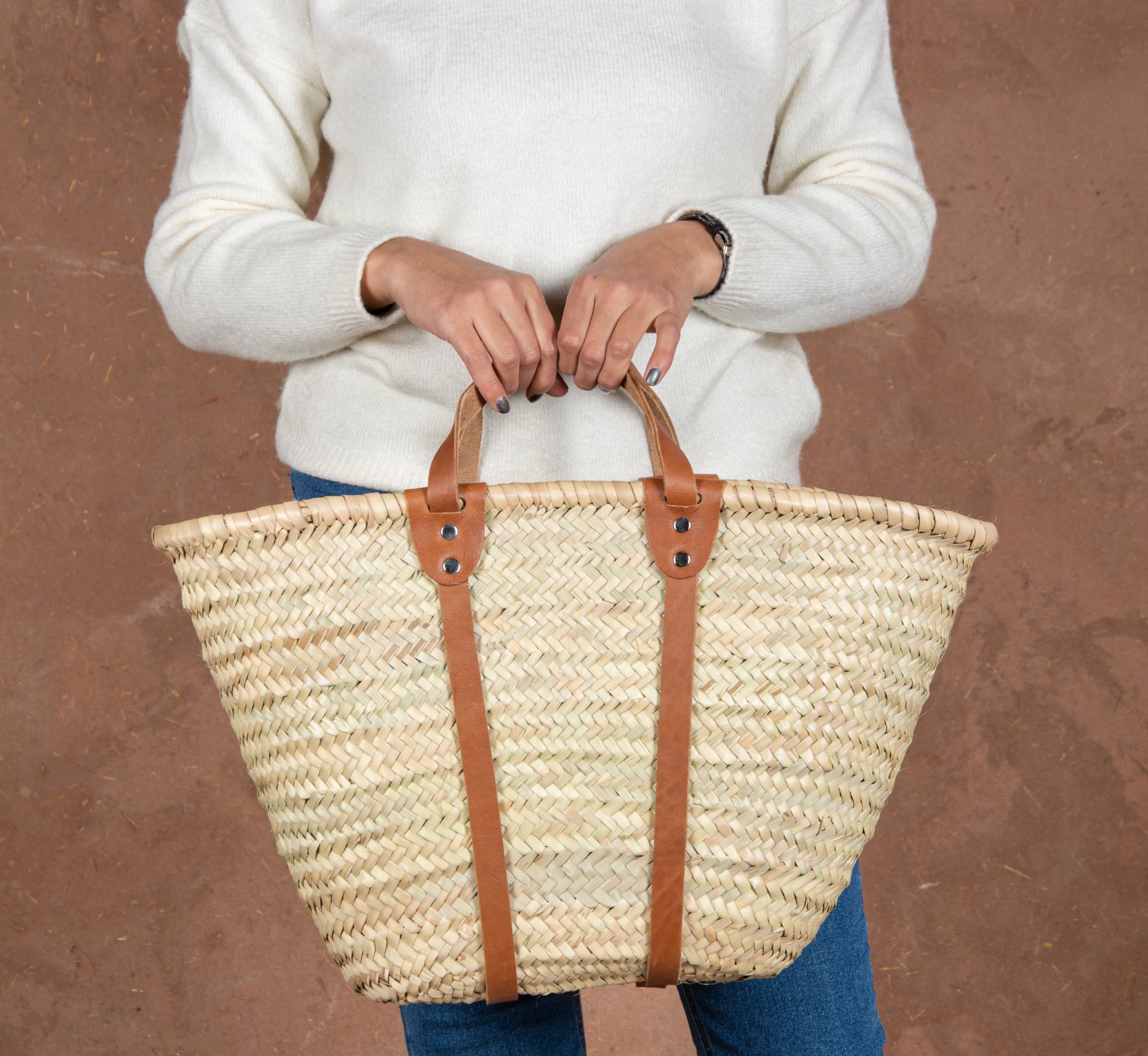 Panier à serviette en paille, anses courtes en cuir