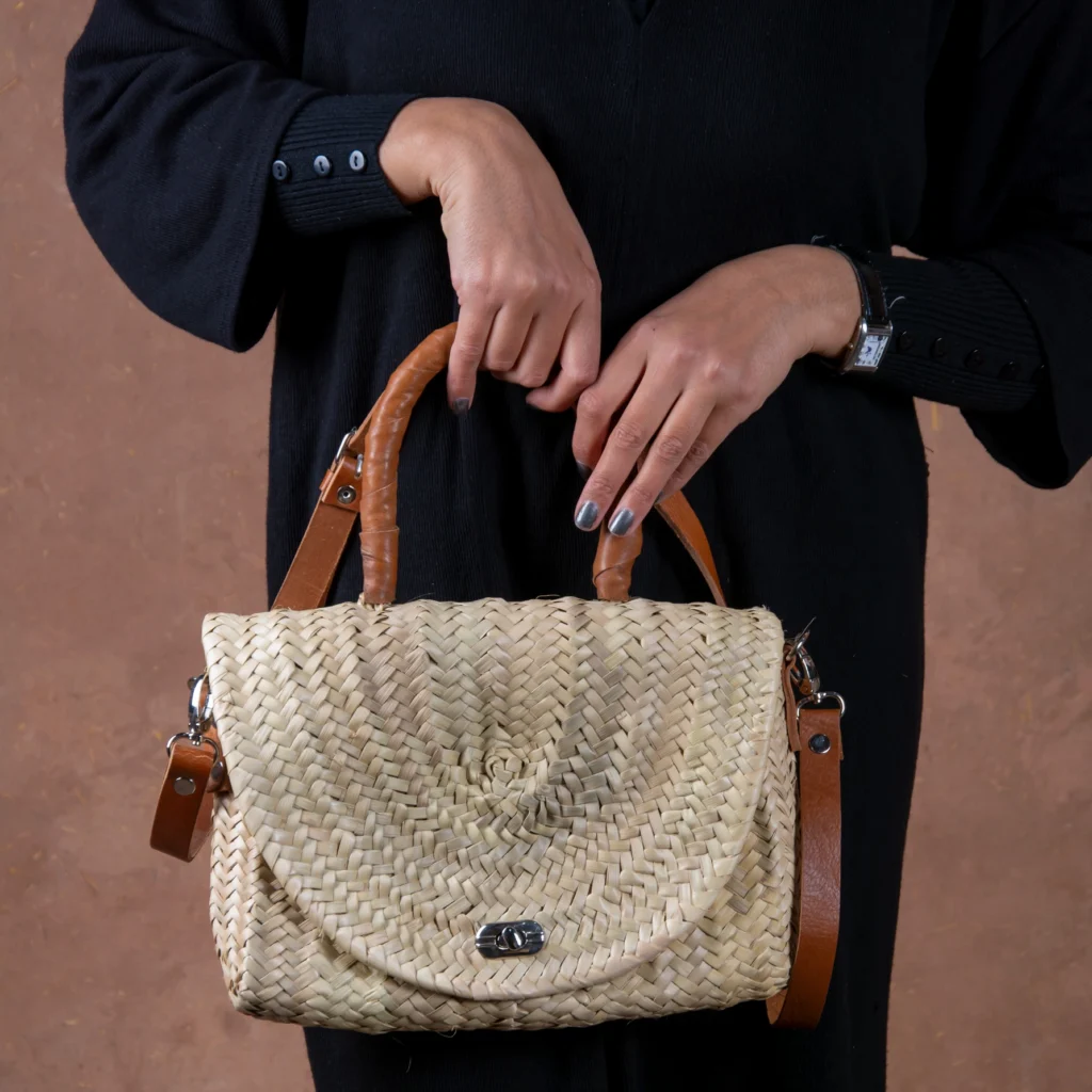 Camel leather straw handbag by Green Doum, photo 3