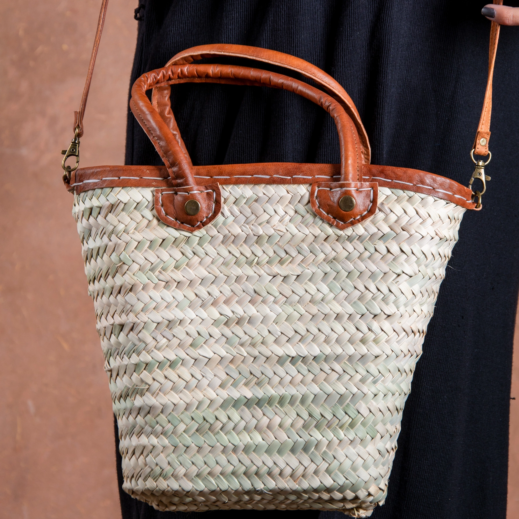 Small Straw Bag with Zip Top and Shoulder Strap - view 3